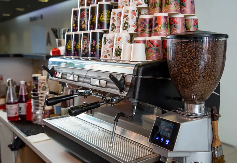 Какое оборудование выбрать для открытия кофейни?
